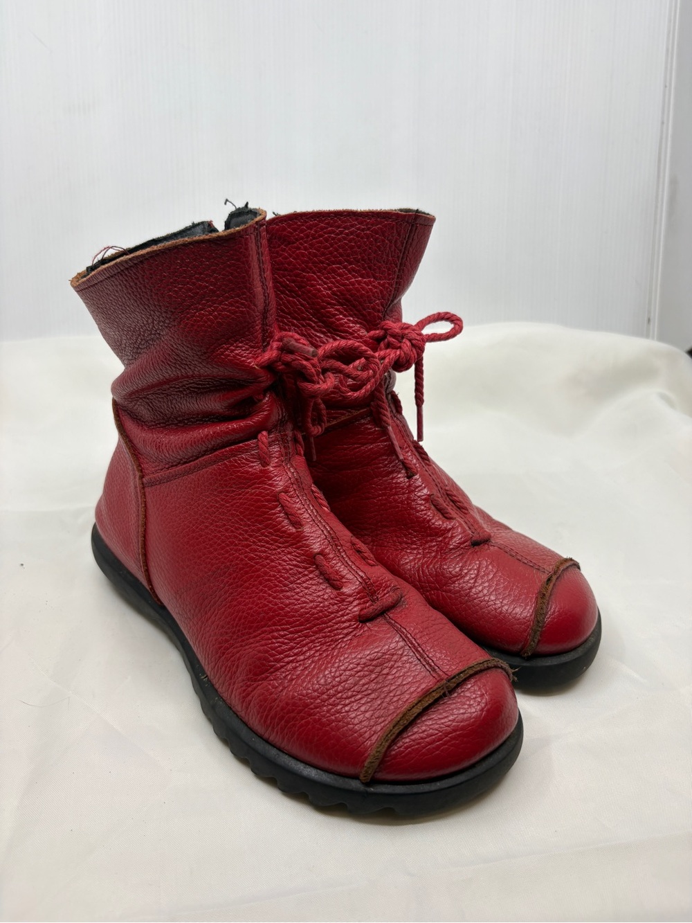 CLARSUNNY Boots Women's Size 7 Red Genuine Leather Casual Soft Flat